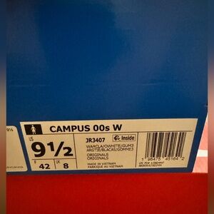 Women’s Adidas Campus 00s size 9.5